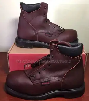 Angle Red Wings Safety Boots