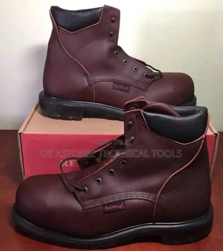 Angle Red Wings Safety Boots