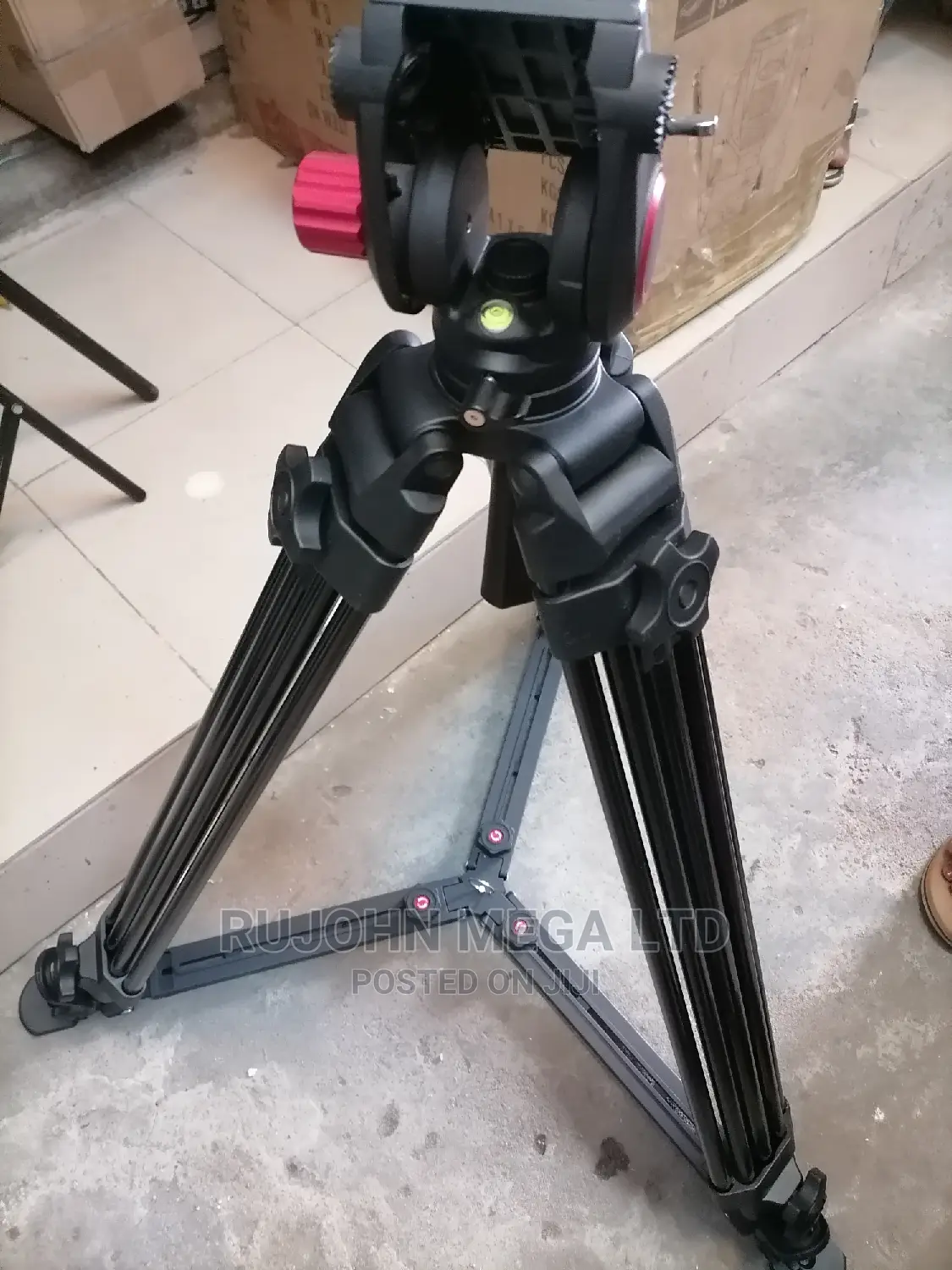 Professional 15kg Fluidhead Camera Tripod for Heavy Camera