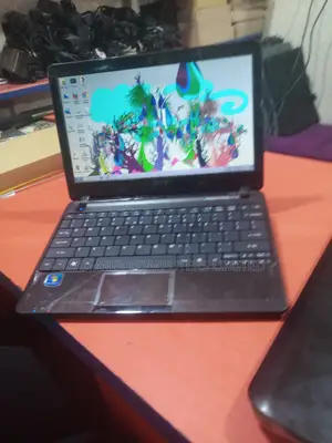 Laptop HP Stream Laptop 4GB Intel SSD 60GB