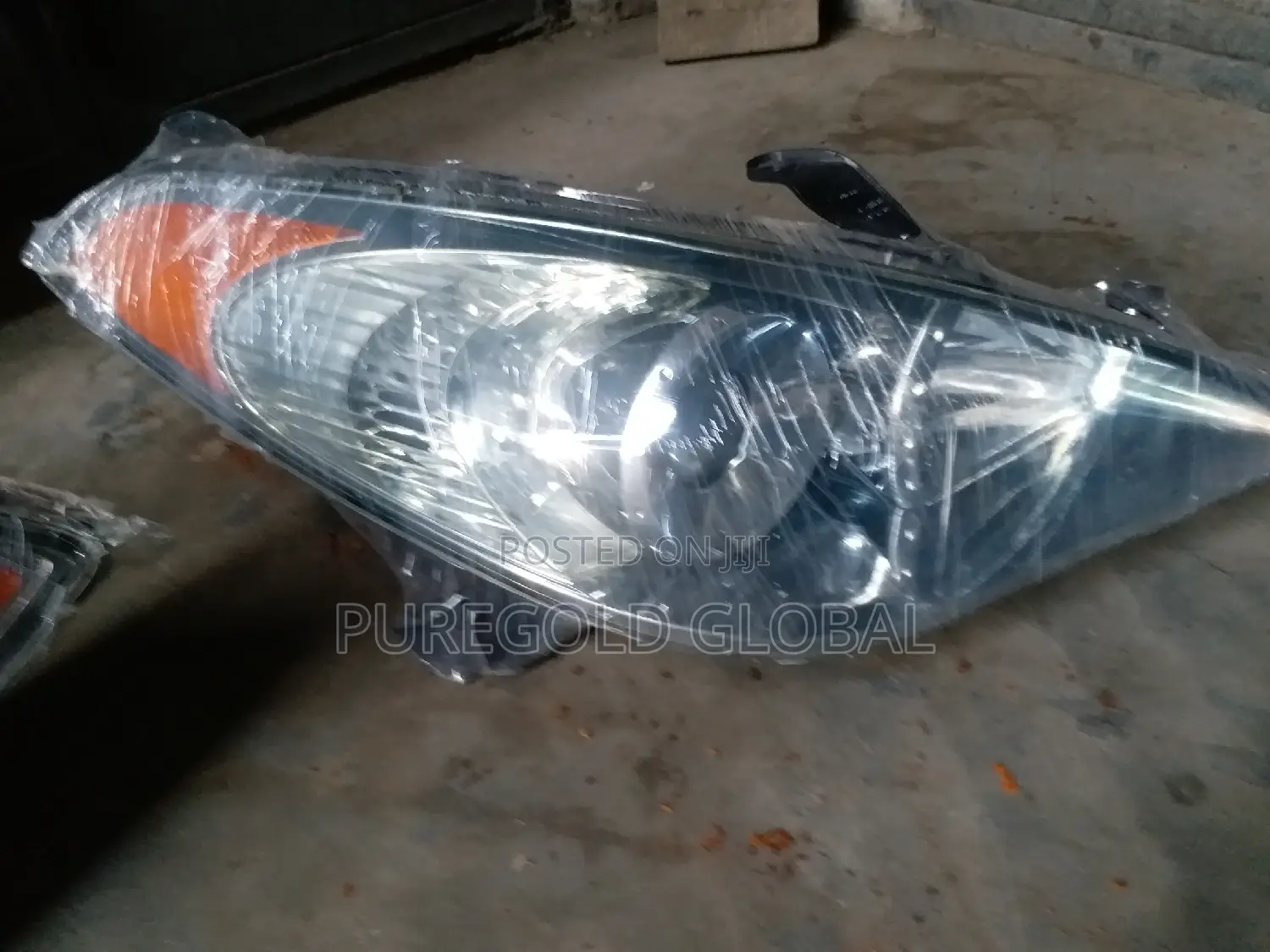 Solara Headlamp 2005 Model