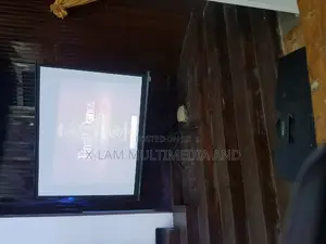 Projector and Projector Screen for Rent