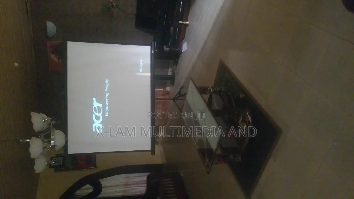 Projector and Projector Screen for Rent
