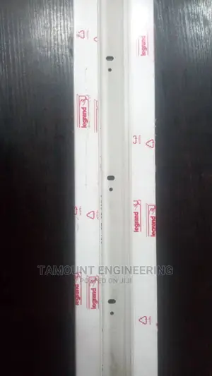 Legrand Trunking