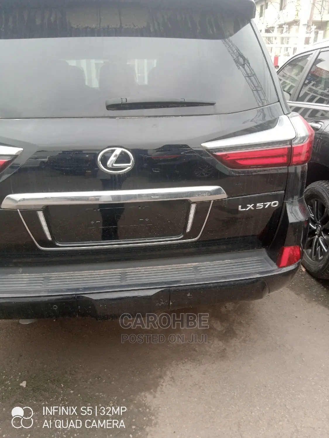 Lexus LX 2018 Black