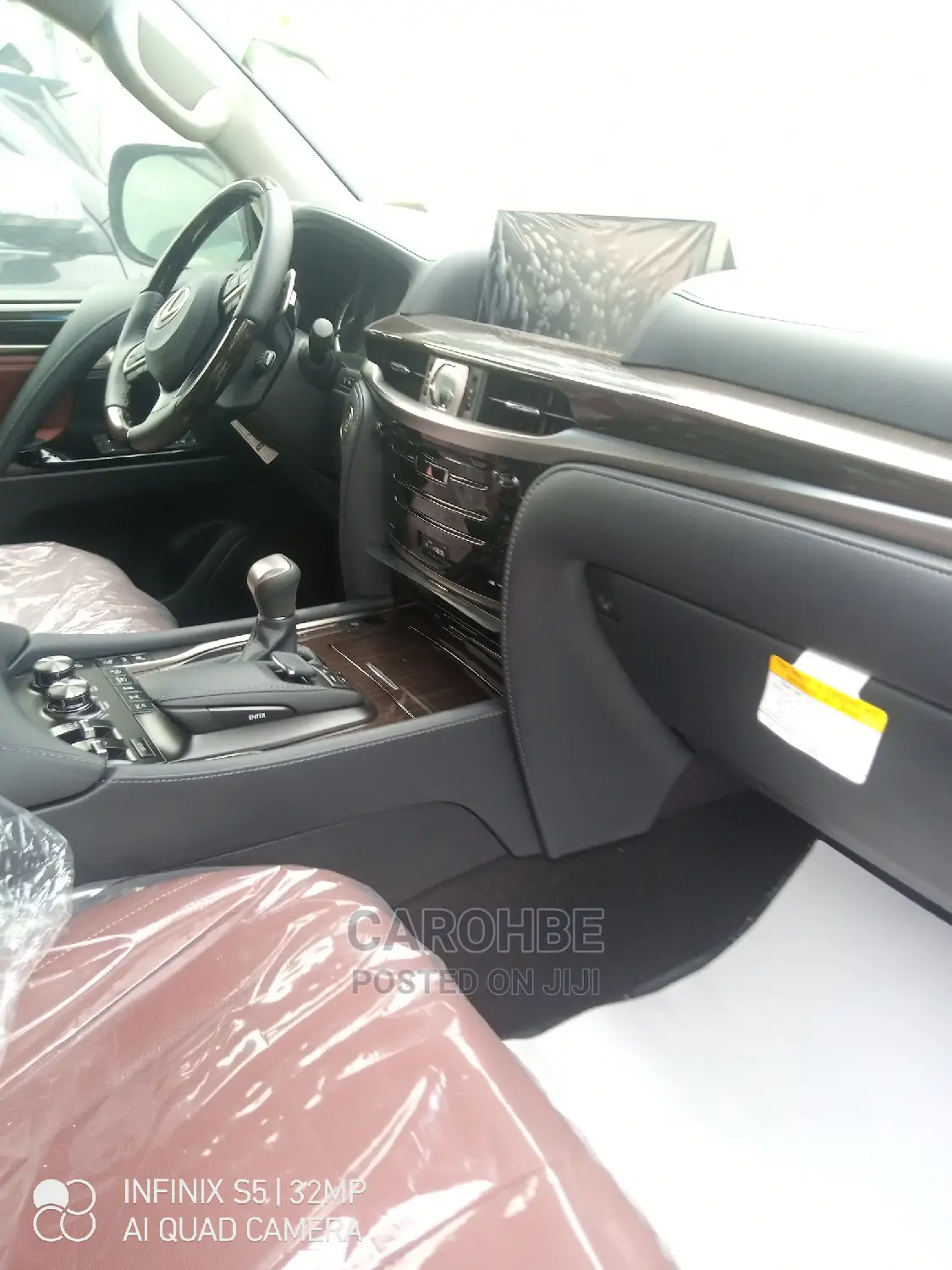 Lexus LX 2018 Black