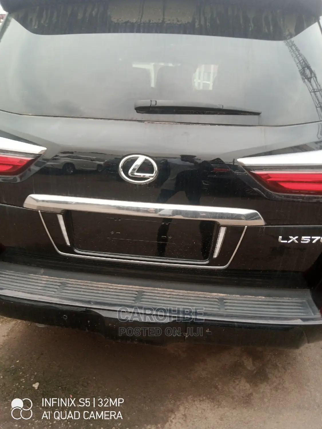 Lexus LX 2018 Black