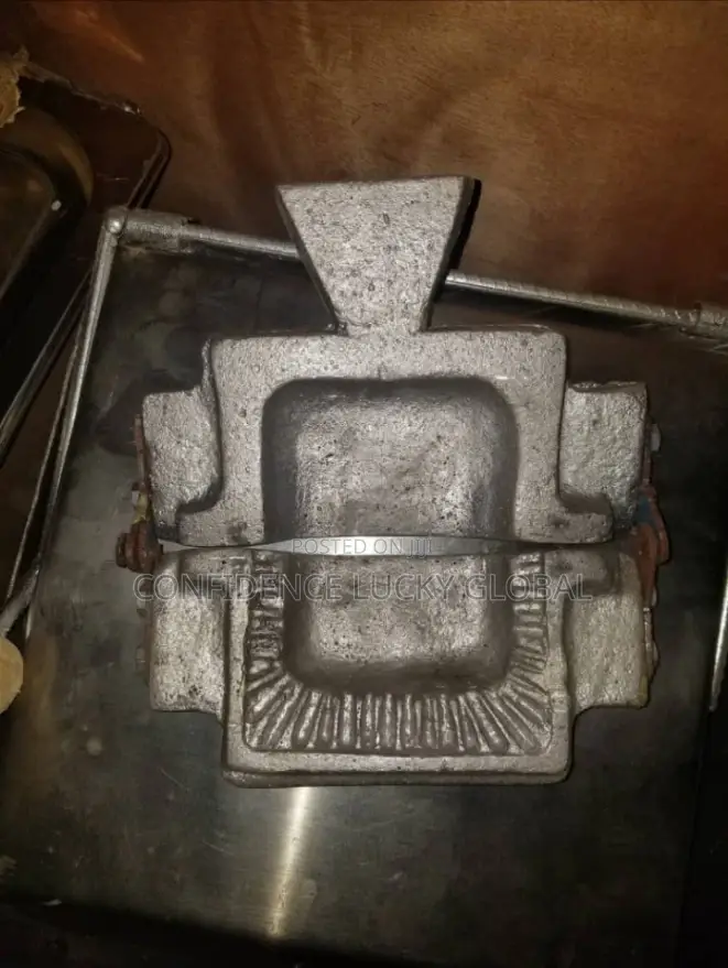 Chicken/Meat Pie Moulder