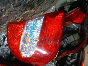 Camry 04 Tail Lamp
