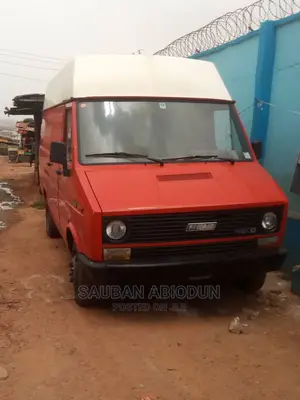 Affordable Bus Hire, Mover Delivery (4 Tons 6tyres)