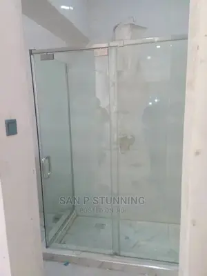 Glass Thickness Shower Cubicle