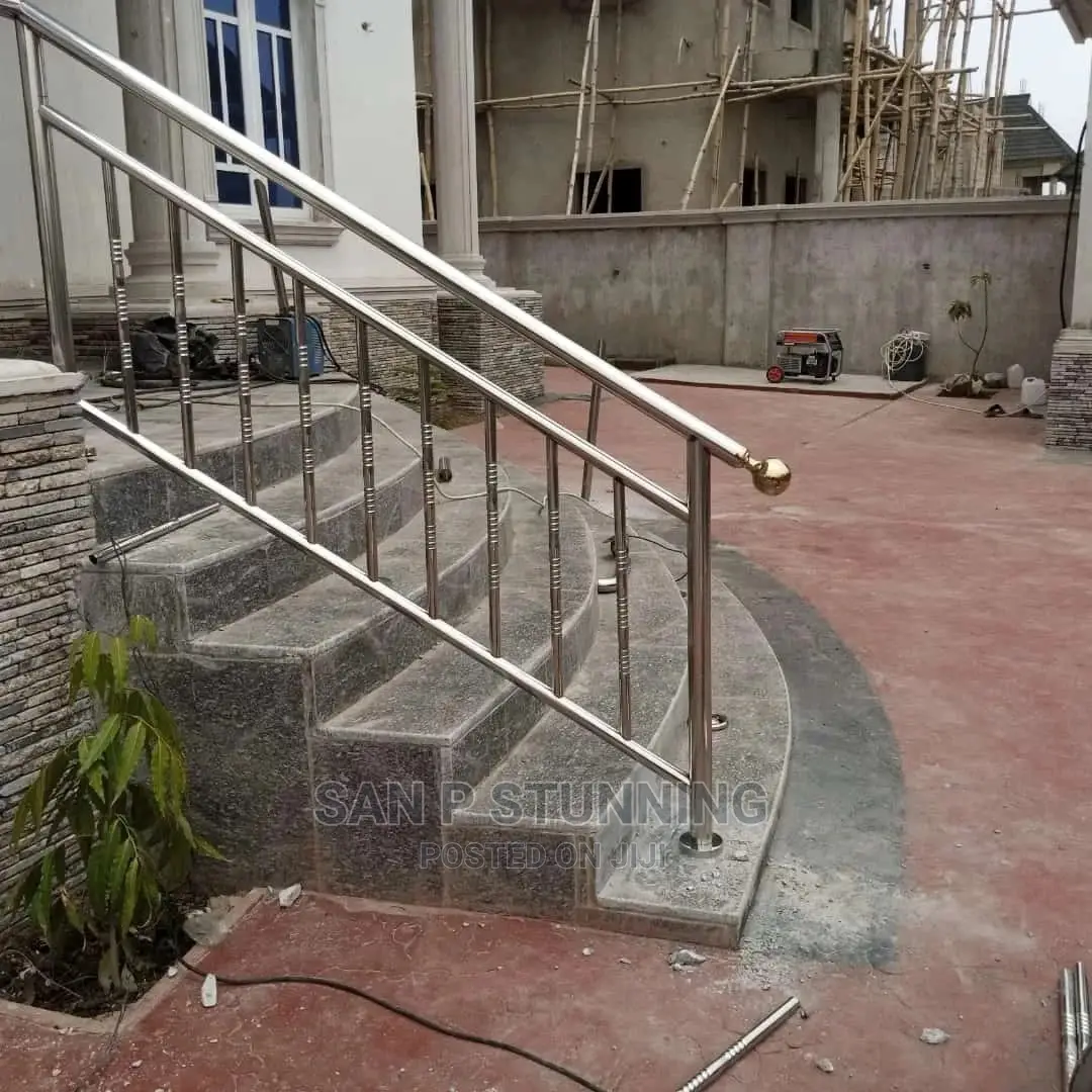 Stainless Handrail Horizontal Design