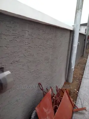 Quality Gravitex Paints