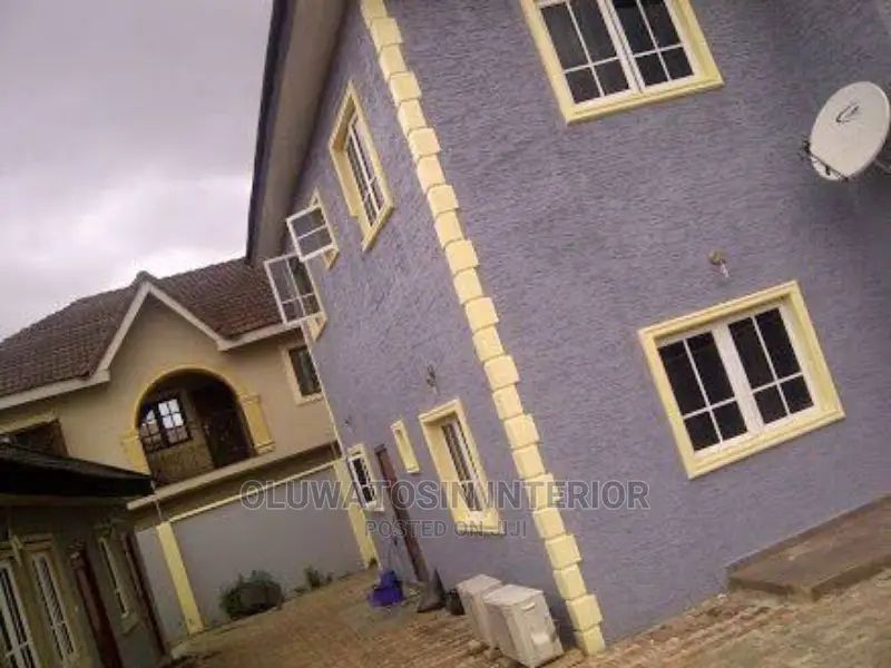 Quality Gravitex Paints