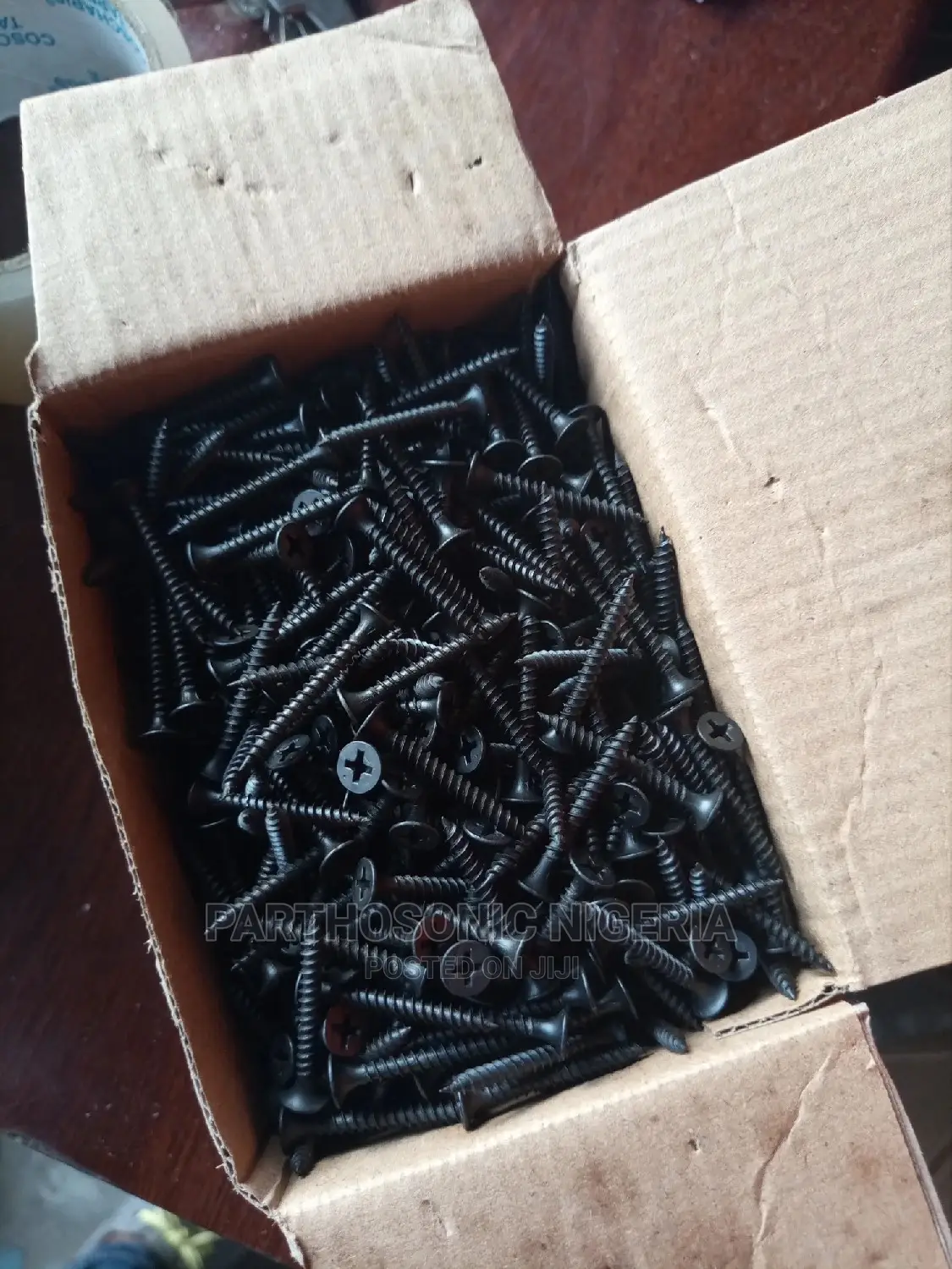 Black Screw