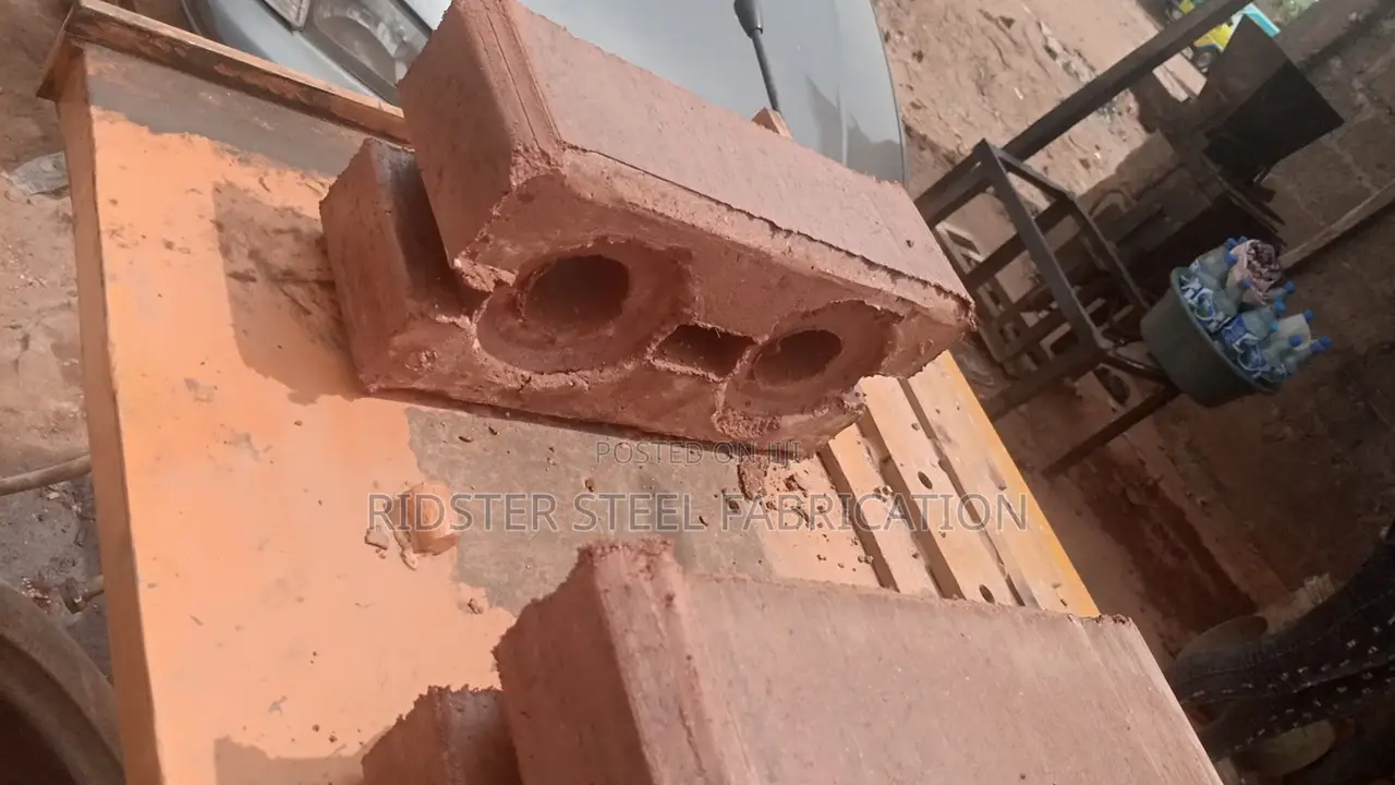 Interlock Bricks Manual And Eletric Machine