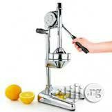 Manuel Orange Extractor