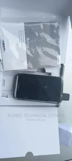 Garmin Montana 700