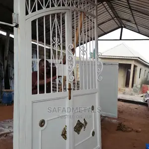 Standard Swing Viewable Gates