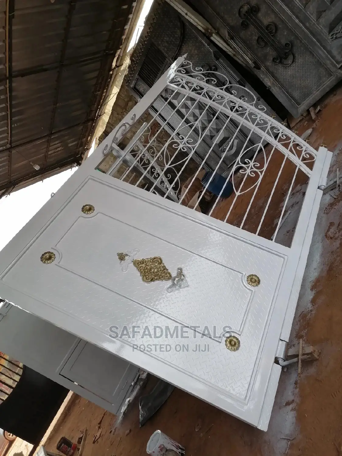 Standard Swing Viewable Gates