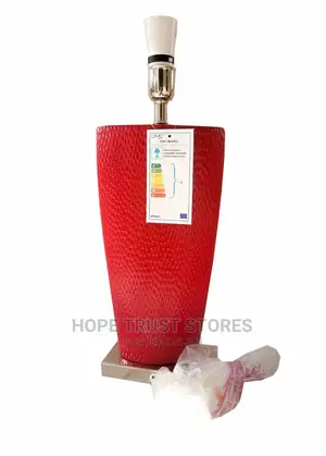 Hot Chilli Red Bahama Small Table Lamp With Red Shape