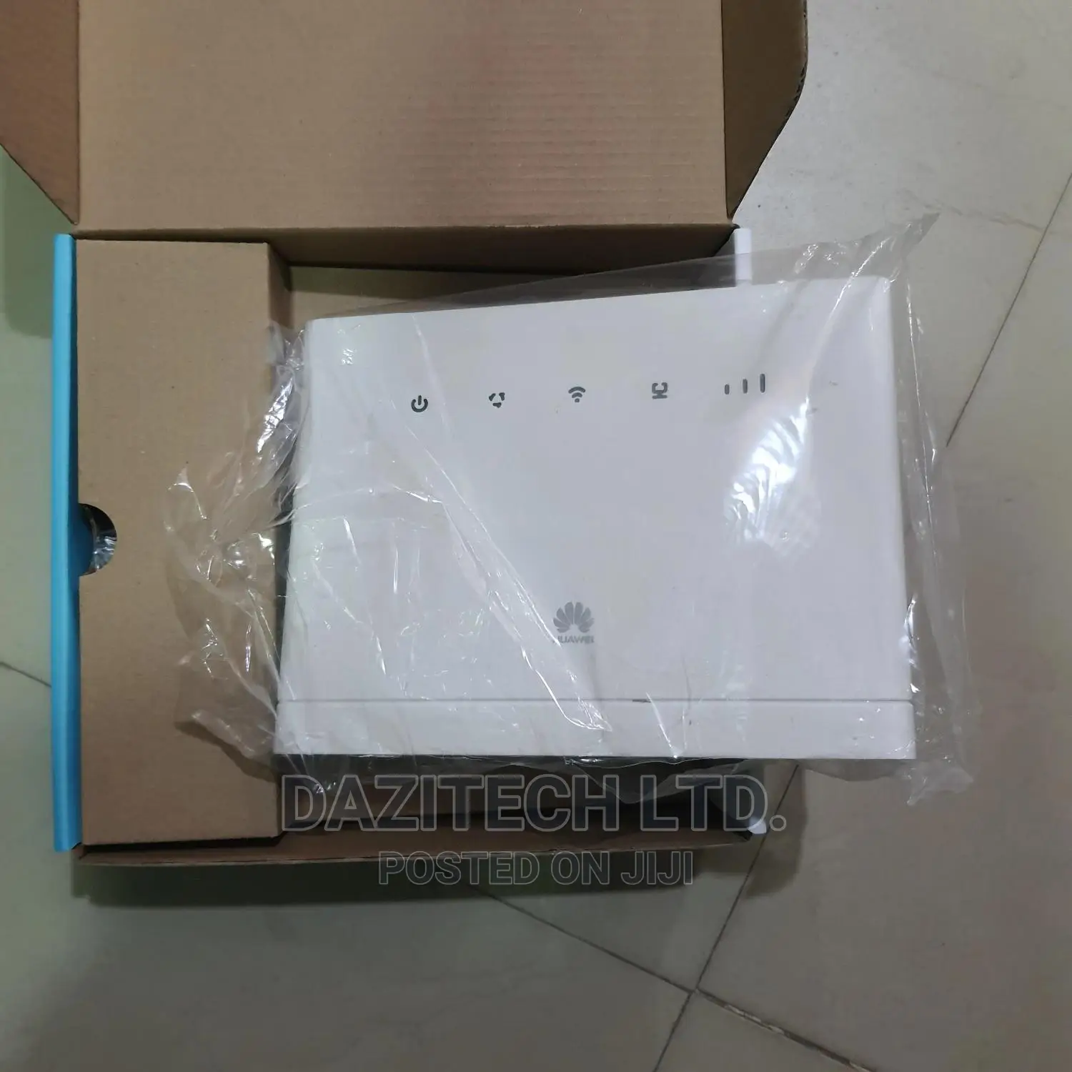 B315 607 Universal Router Wifi