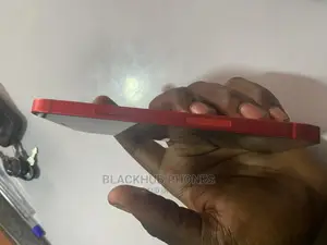 Apple iPhone 12 64 GB Red