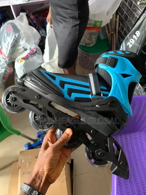 Standard Skate Shoe