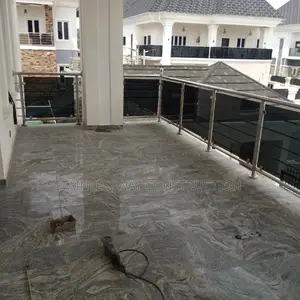 Tinted Glass and Lining