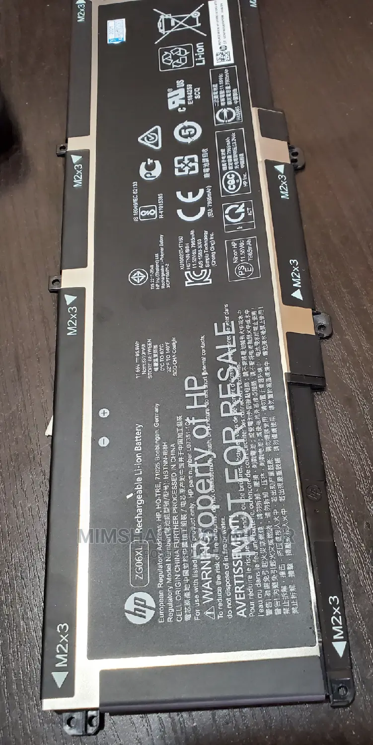 HP Zbook Studio X360 G5 Workststion/ Elite 1050 G1 Battery
