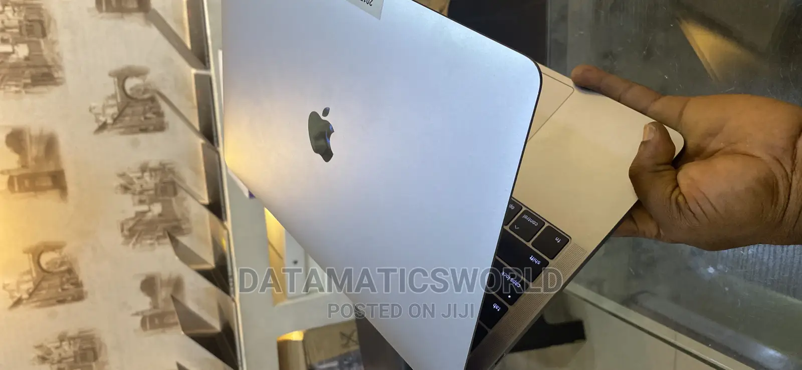 Laptop Apple MacBook 2017 16GB Intel Core I7 SSD 512GB