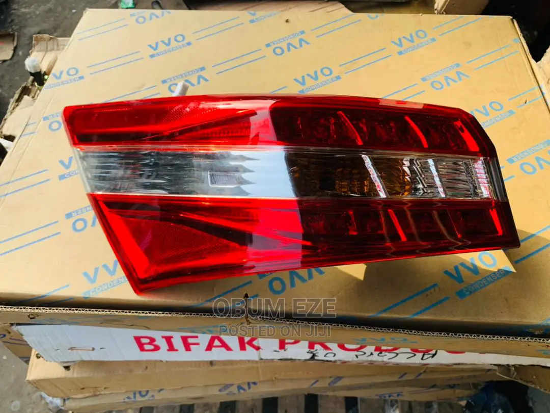 Back Light Avalon 2014 One Side