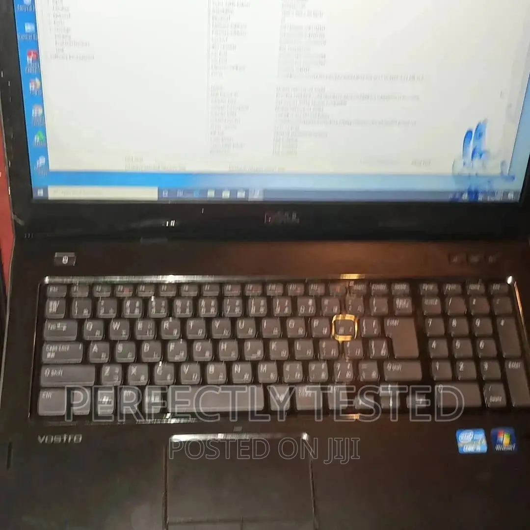 Laptop Dell Vostro 3750 4GB Intel Core I5 HDD 500GB