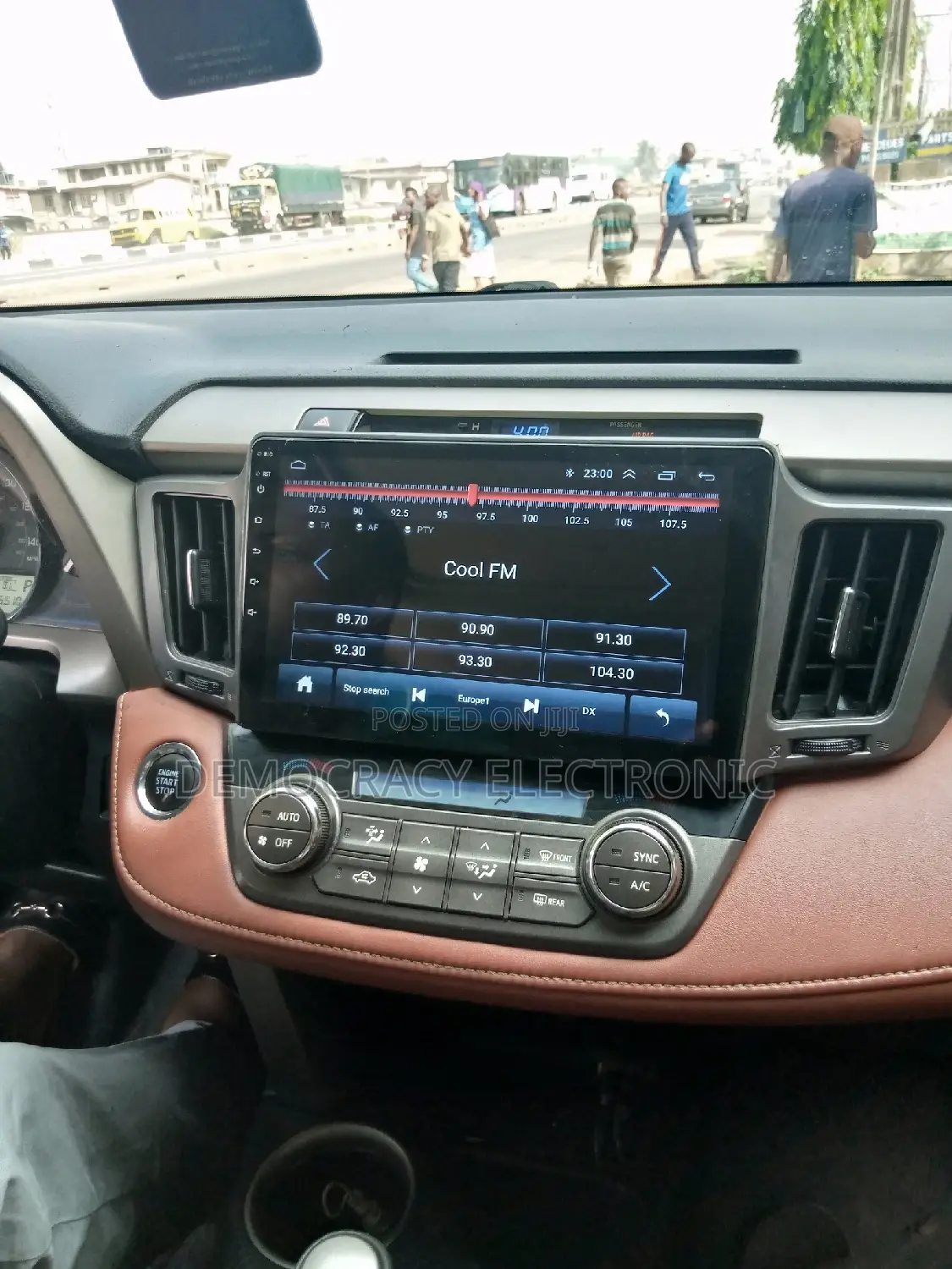 Android Screen for Toyota Rav4 (2012/14)With GPS Navigation
