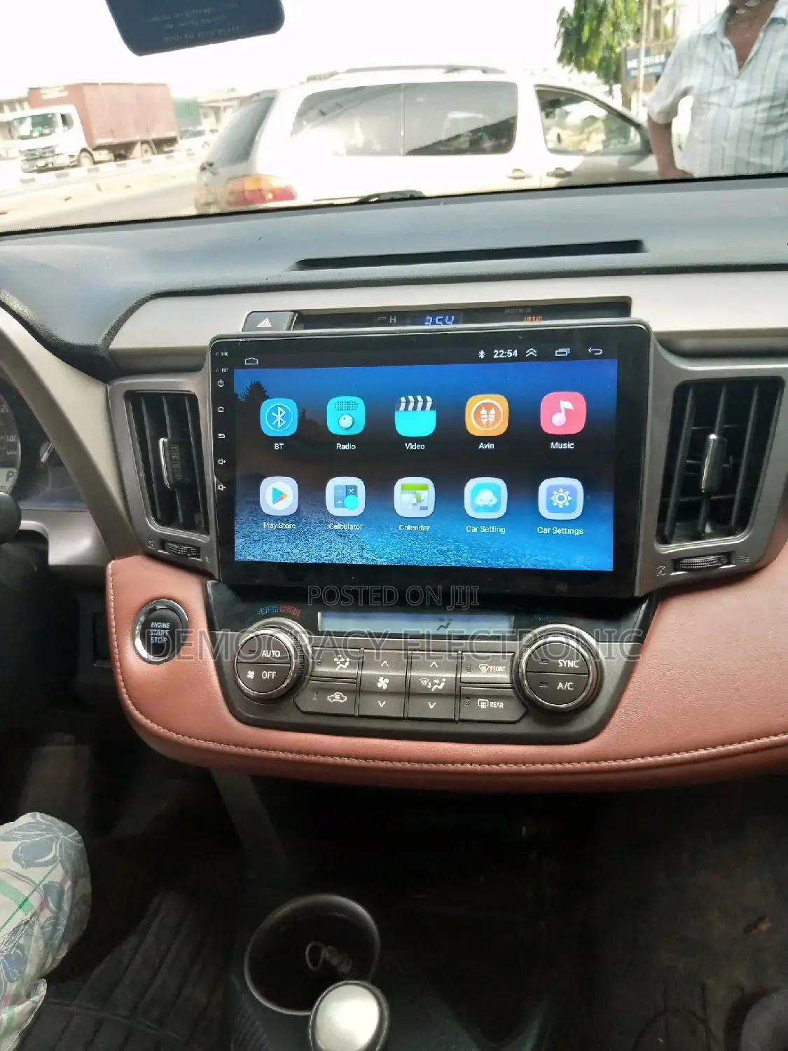 Toyota Rav 4 (2012/14) Android Screen With GPS Navigation