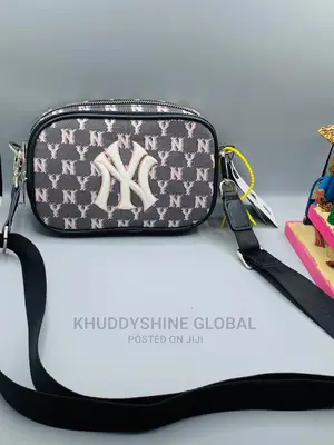 NY Yankee Shoulder Bag