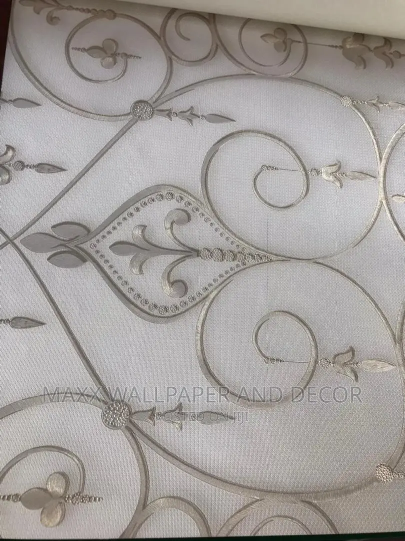 Wallpaper a Roll of 16.5squaremeter Over 200designs