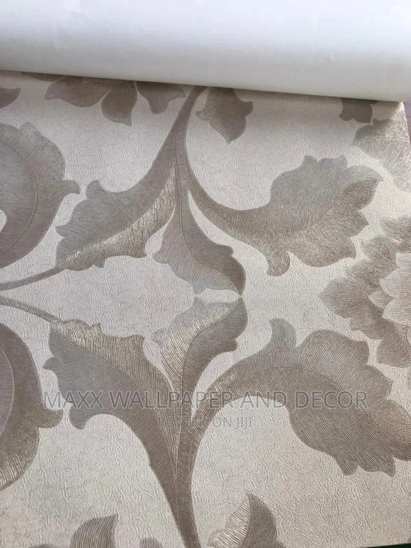 Wallpaper a Roll of 16.5squaremeter Over 200designs