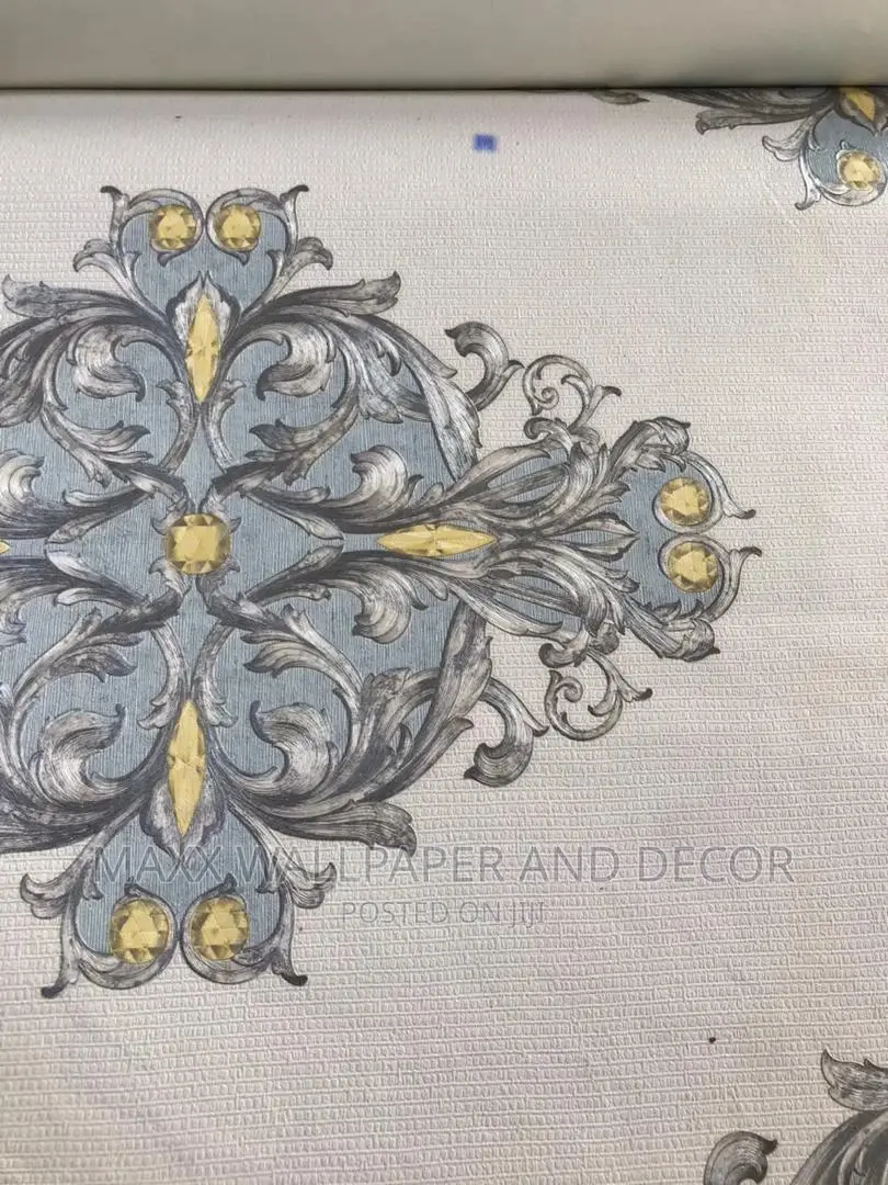Wallpaper a Roll of 16.5squaremeter Over 200designs
