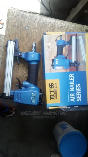 Air Nail Gun