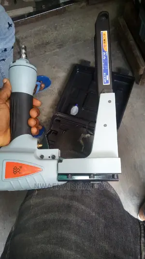 Heavy Duty Nail Gun