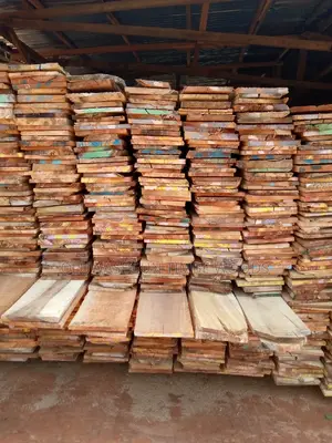 Quality Woods Planks for Furniture Making,And Roofing
