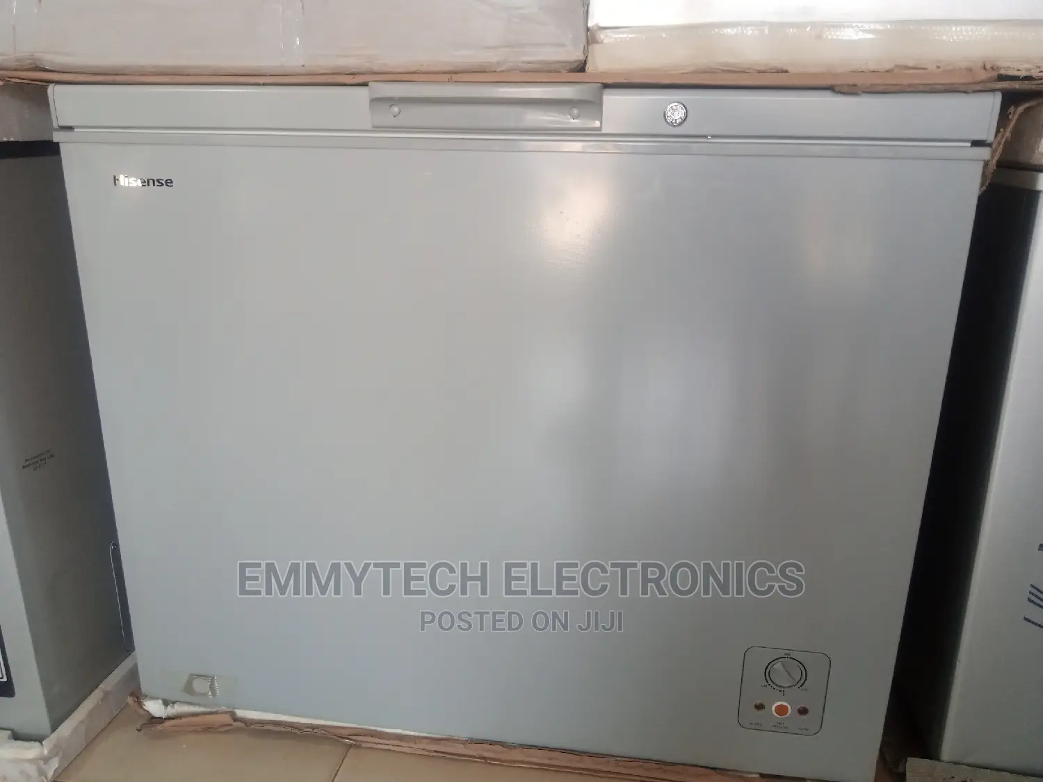 Hisense Chest Deep Freezer FC340