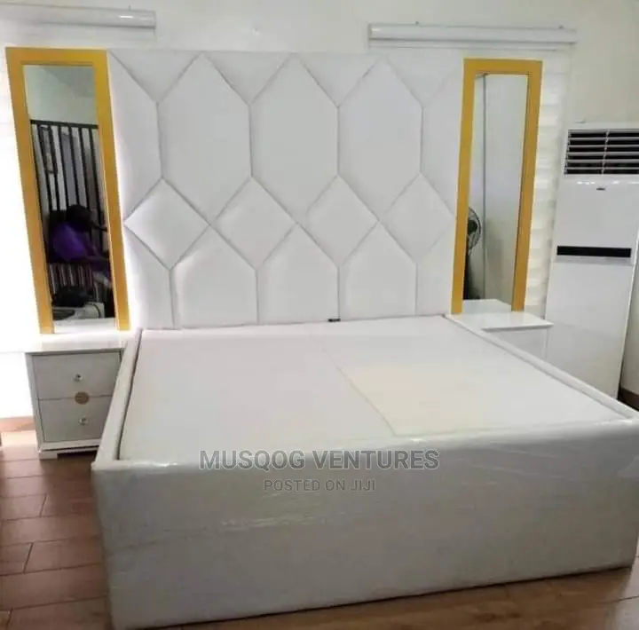 Full Padded Bed