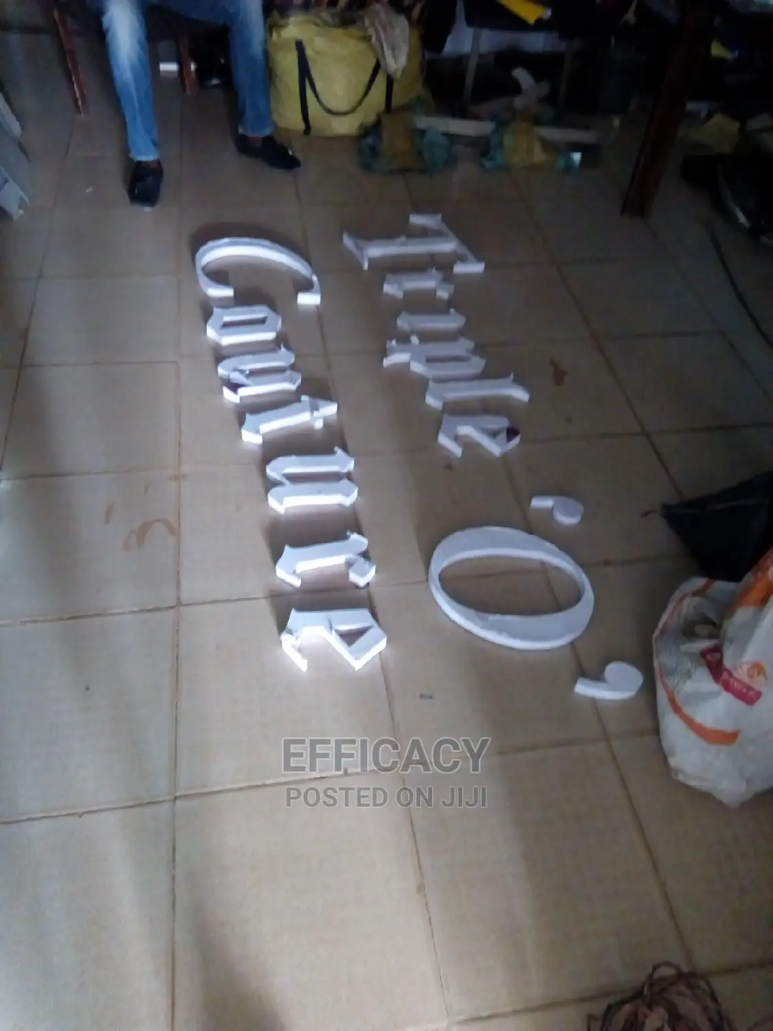 Sign Writting / Neon Signage
