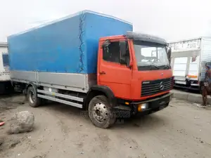 1224 Mercedes Truck Pickup