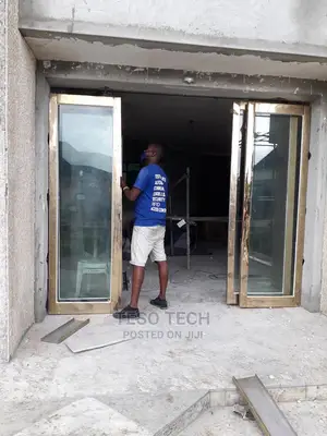 Sliding Door