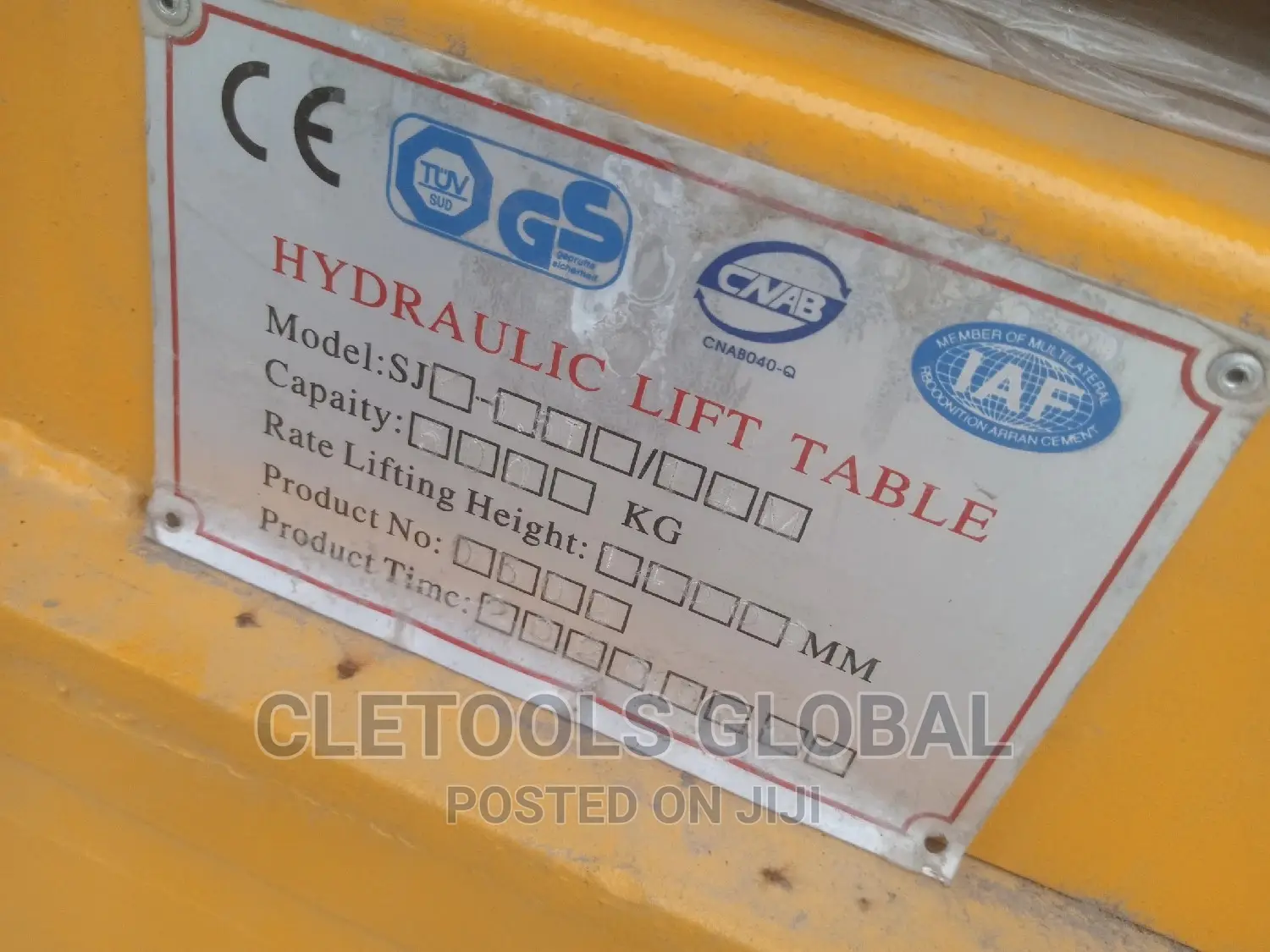 Hydraulic Table Left 0.5X 14M 2019