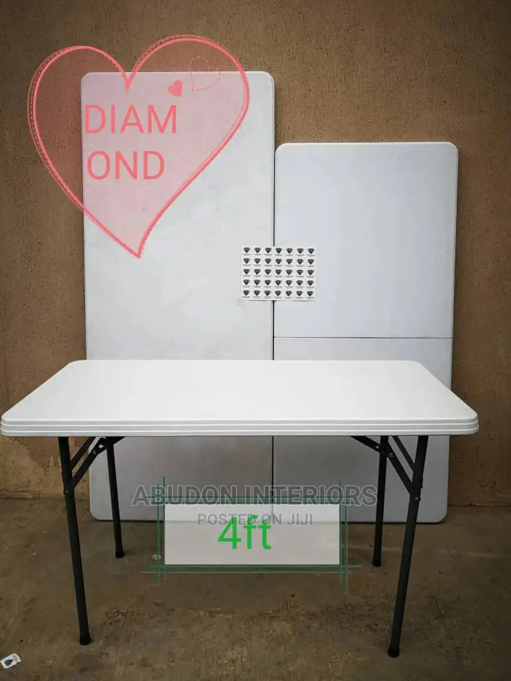 Foldable White Chair and Table