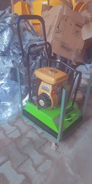C-90 Plate Compactor